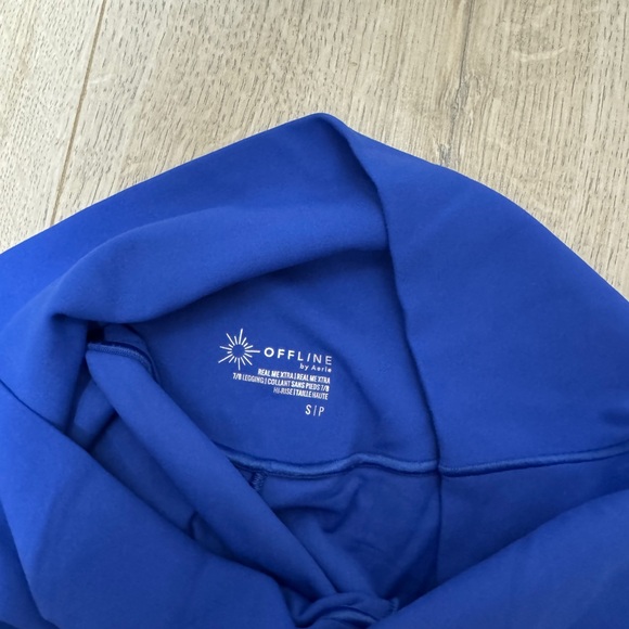 Aerie Offline Vibrant Blue Tights - Picture 2 of 2